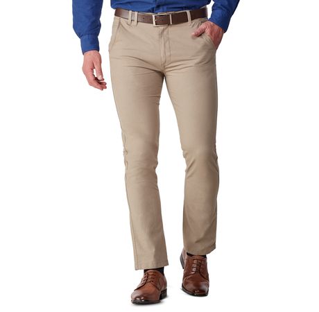 Camisa Celeste Pantalon Beige Hombre Con Que Camisa Combina Camisa